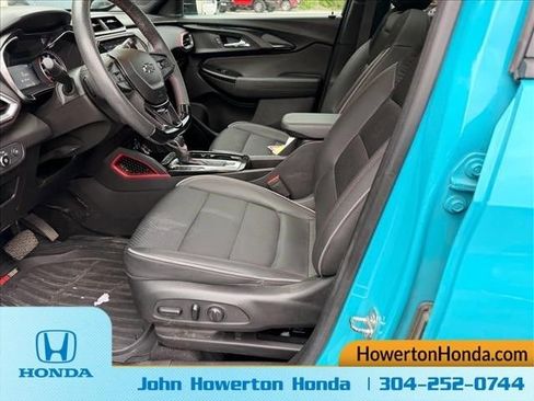 Used 2022 Chevrolet TrailBlazer RS w/ Sun and Liftgate Package AWD/4WD image 12