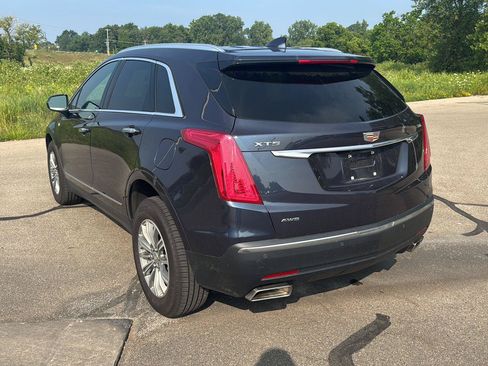 Used 2019 Cadillac XT5 Luxury AWD/4WD image 3