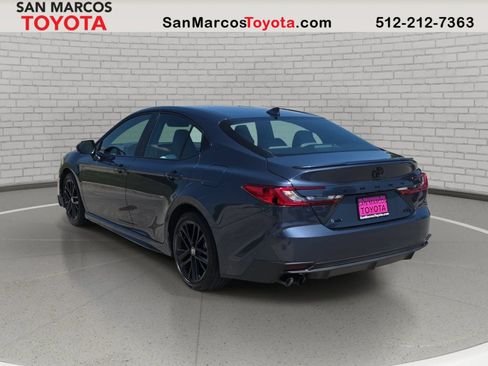 Used 2026 Toyota Camry SE w/ Multimedia Upgrade Package FWD image 8