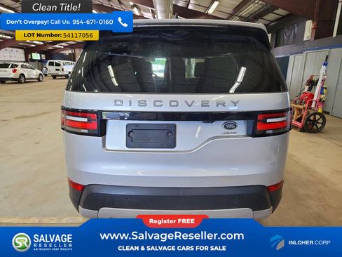 Used 2017 Land Rover Discovery HSE AWD/4WD image 8
