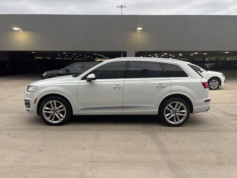Used 2018 Audi Q7 3.0T Prestige w/ Prestige Package image 9