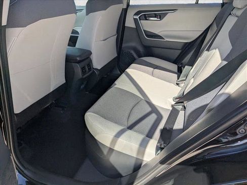 Used 2025 Toyota RAV4 XLE w/ Convenience Package image 15