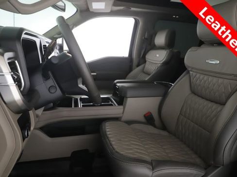 Used 2026 Ford F450 Platinum w/ Platinum Plus Package AWD/4WD image 16