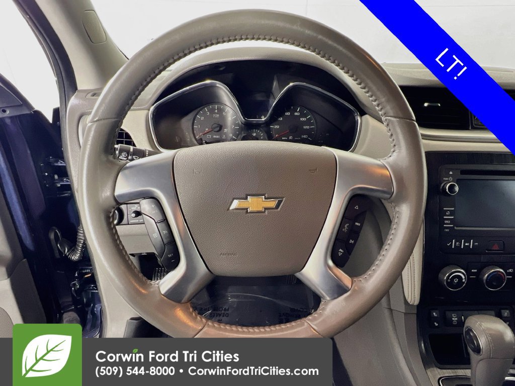 Used 2017 Chevrolet Traverse LT AWD/4WD image 7