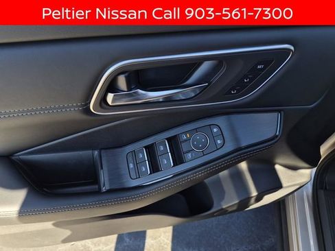 New 2026 Nissan Rogue Platinum w/ Platinum Premium Package image 9