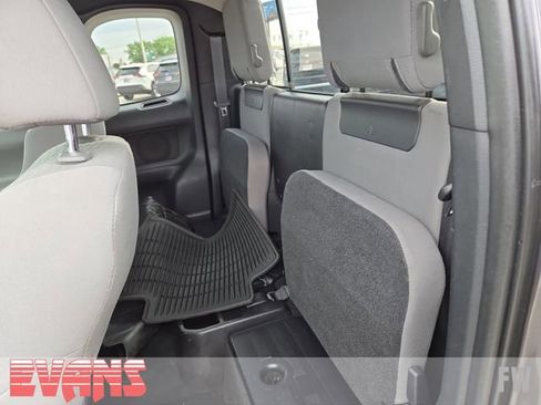 Used 2019 Toyota Tacoma SR w/ SR Convenience Package AWD/4WD image 23