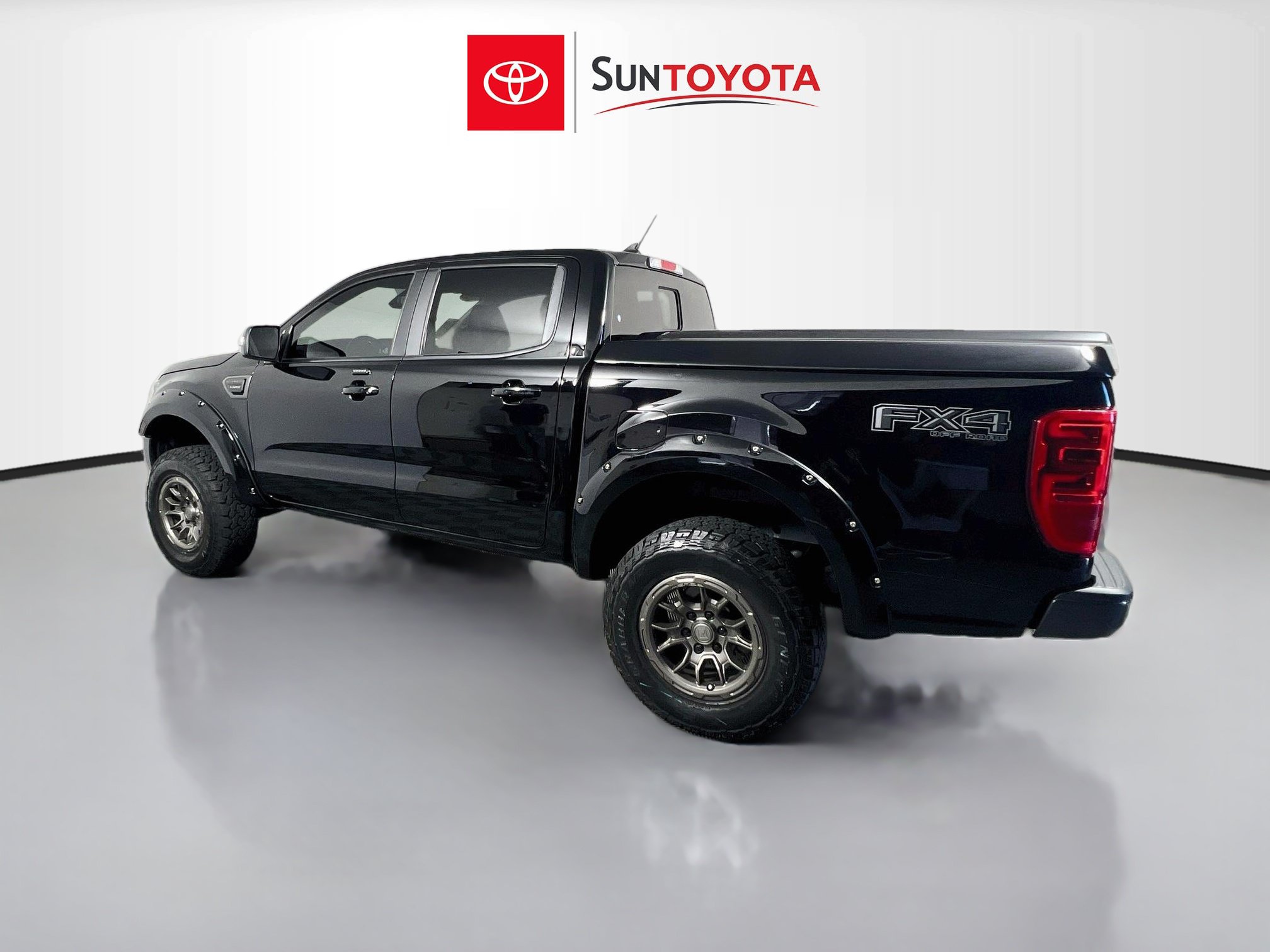 Used 2023 Ford Ranger Lariat w/ Tremor Off-Road Package AWD/4WD image 6