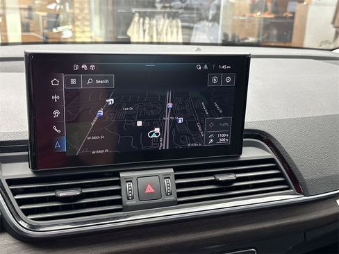 Certified 2025 Audi Q5 2.0T Premium Plus w/ Premium Plus Package image 18