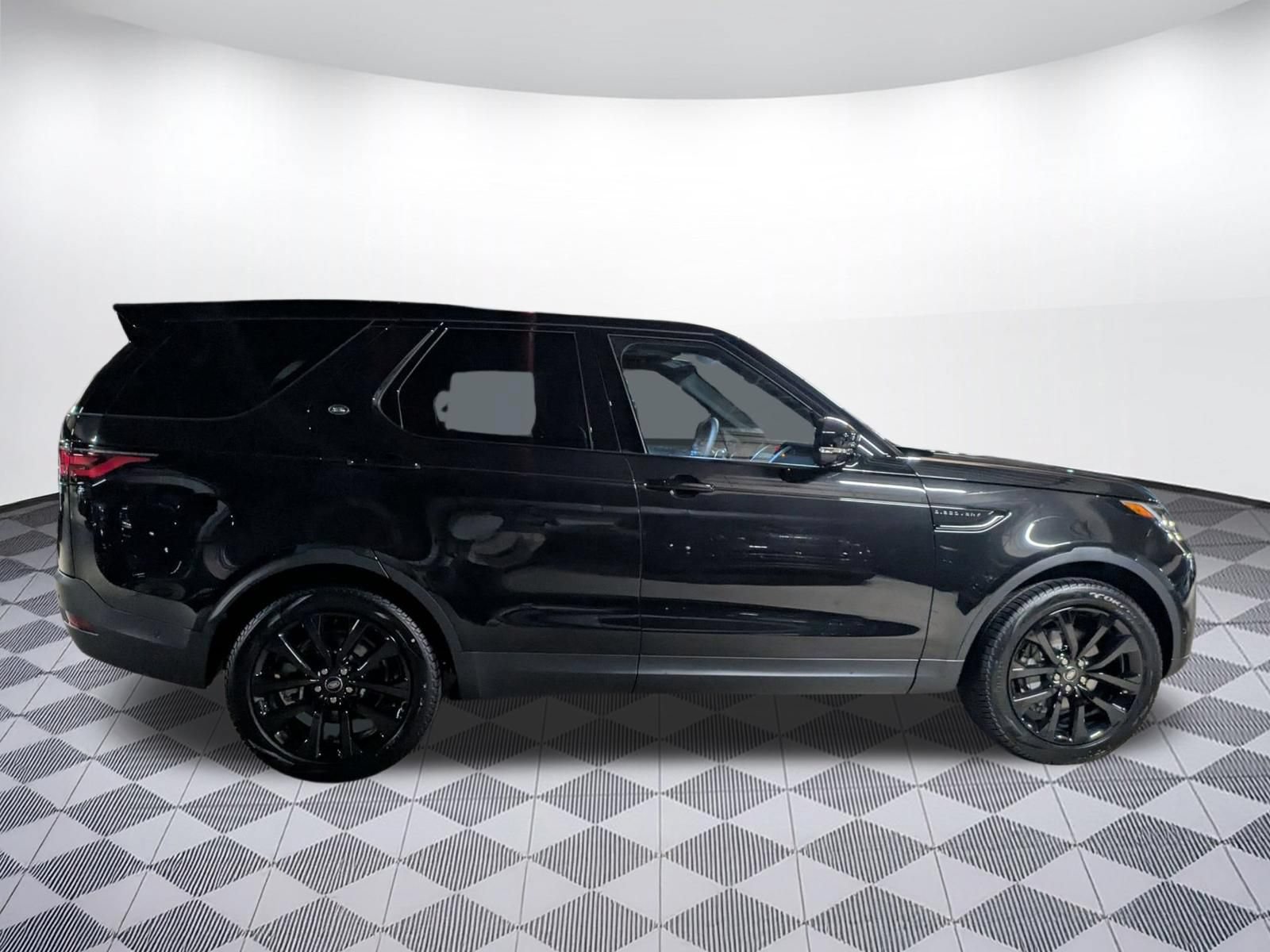 New 2026 Land Rover Discovery S AWD/4WD image 6
