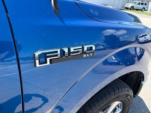 Used 2018 Ford F150 XLT w/ Equipment Group 302A Luxury AWD/4WD image 5