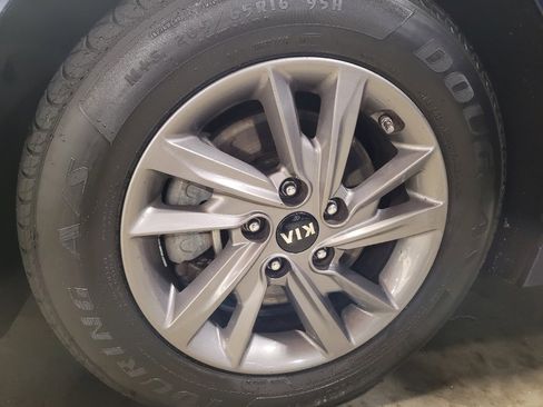 Used 2020 Kia Optima LX image 31