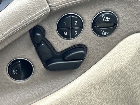 Used 2004 Mercedes-Benz SL 500 image 17