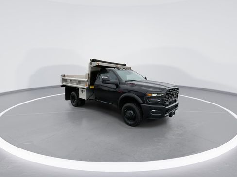 New 2025 RAM 3500 Tradesman image 25