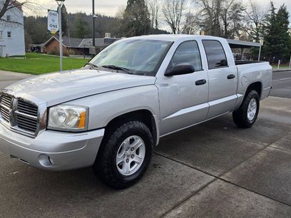 Used 2006 Dodge Dakota SLT