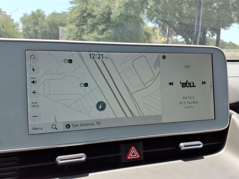 Used 2024 Hyundai Ioniq 5 SEL RWD image 25