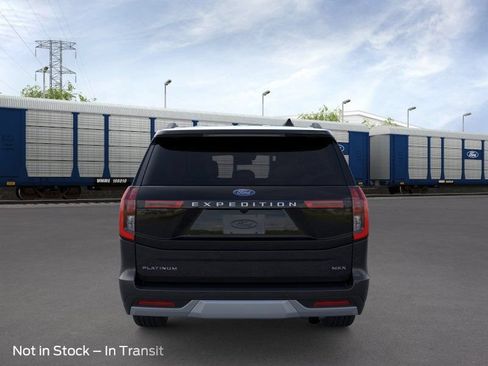 New 2026 Ford Expedition Max Platinum w/ Driver's Package AWD/4WD image 36