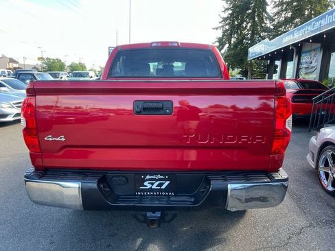 Used 2017 Toyota Tundra SR5 w/ SR5 Upgrade Package image 9
