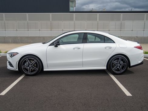 Used 2021 Mercedes-Benz CLA 250 4MATIC image 2