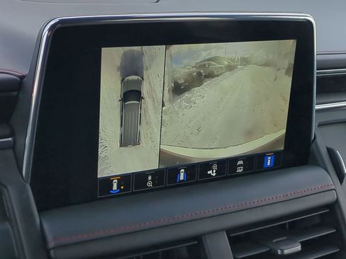 Used 2023 Chevrolet Tahoe RST image 32