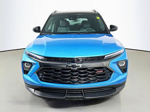 Used 2025 Chevrolet TrailBlazer RS w/ Convenience Package image 2