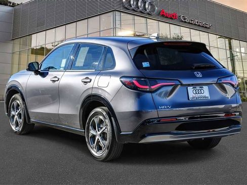 Used 2023 Honda HR-V EX-L image 2