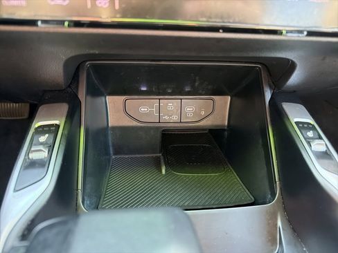 Used 2024 Kia Sorento S FWD image 22