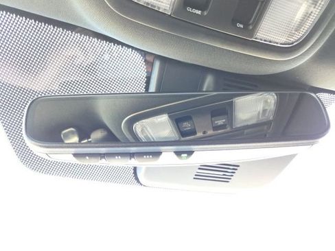 Certified 2023 Honda Passport TrailSport image 38