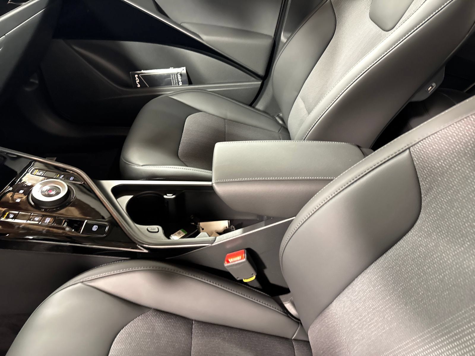 New 2026 Kia Niro Wind w/ Wind Preserve Package FWD image 22