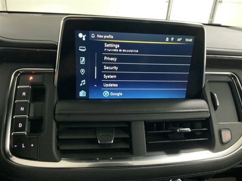 Used 2024 Chevrolet Suburban LT AWD/4WD image 35