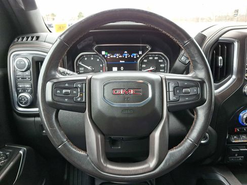 Certified 2021 GMC Sierra 1500 AT4 w/ AT4 Premium Package image 21