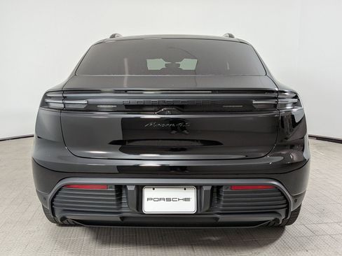 New 2026 Porsche Macan 4S Electric AWD/4WD image 10