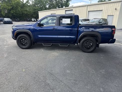 Used 2022 Nissan Frontier PRO-4X w/ Pro-4X Premium Package AWD/4WD image 8