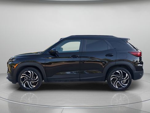 Used 2025 Chevrolet TrailBlazer RS w/ Convenience Package FWD image 43