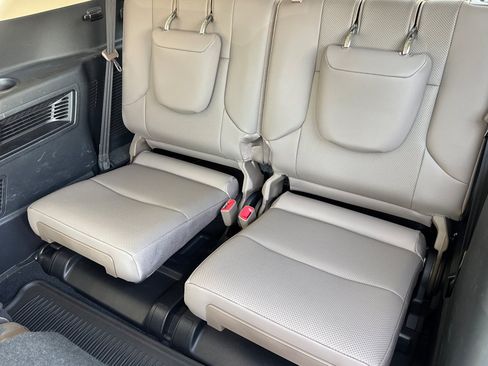 Used 2023 Lexus GX 460 Premium w/ Premium Package AWD/4WD image 35