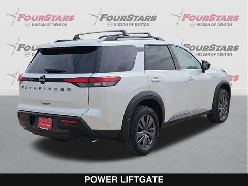 New 2026 Nissan Pathfinder SV image 4