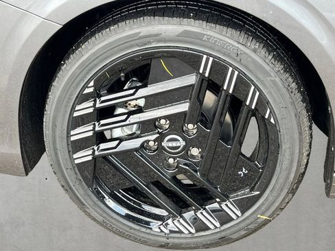 New 2026 Nissan Sentra SR image 23