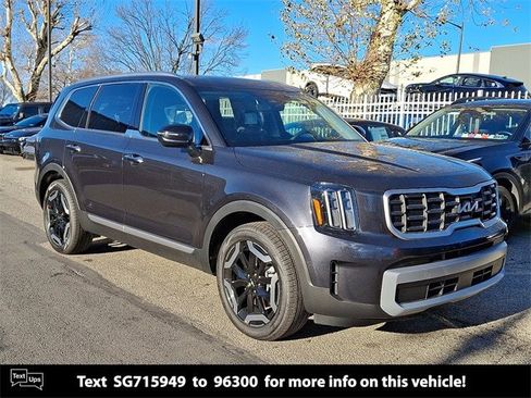 New 2025 Kia Telluride S image 1