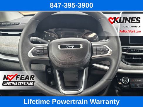 Used 2022 Jeep Compass Sport image 37