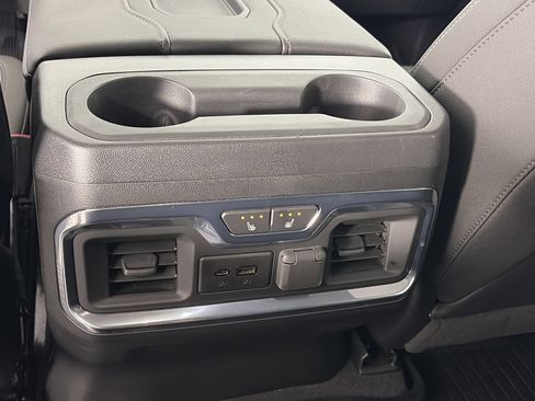 Used 2021 Chevrolet Silverado 1500 LTZ w/ LTZ Premium Package AWD/4WD image 20