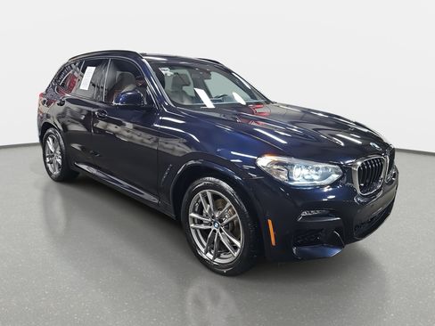 Used 2021 BMW X3 xDrive30i w/ M Sport Package image 3