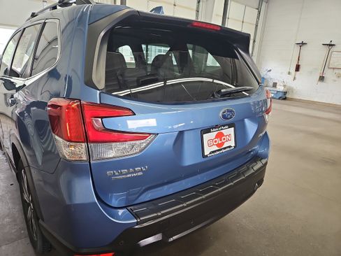 Used 2021 Subaru Forester Limited w/ Popular Package #3 AWD/4WD image 31