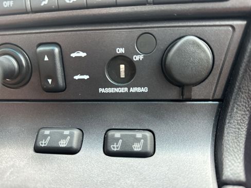 Used 2003 Ford Thunderbird RWD image 36