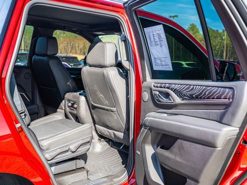 Used 2023 GMC Yukon Denali image 14