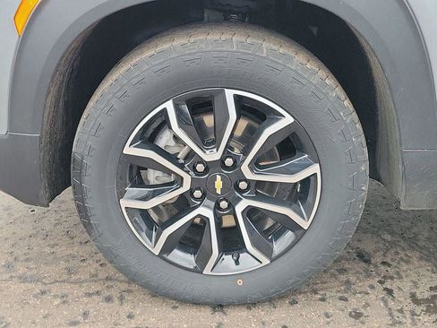 Used 2023 Chevrolet TrailBlazer ACTIV w/ Sun and Liftgate Package image 7