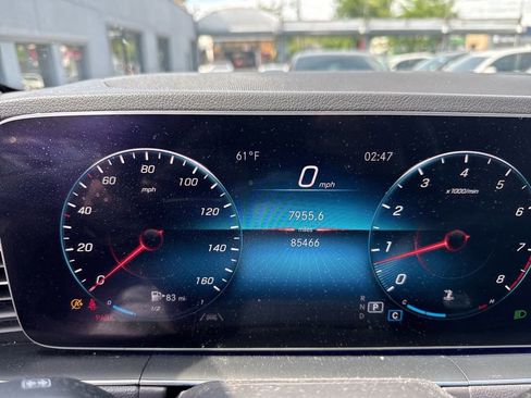 Used 2020 Mercedes-Benz GLE 350 4MATIC w/ Premium Package image 40
