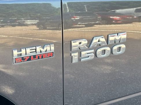 Used 2016 RAM 1500 Express w/ Popular Equipment Group RWD image 37