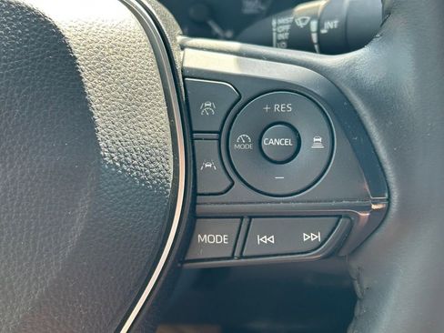 Used 2024 Toyota Corolla SE FWD image 34
