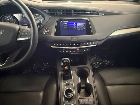 Certified 2023 Cadillac XT4 Premium Luxury w/ Technology Package FWD image 3