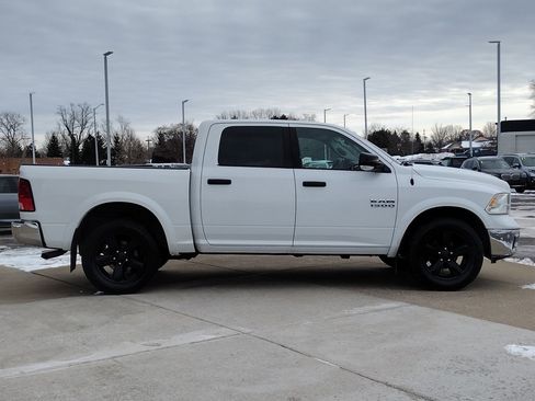 Used 2016 RAM 1500 Outdoorsman image 15