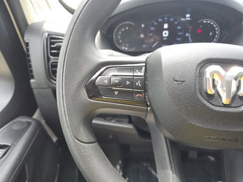 Used 2025 RAM ProMaster 2500 w/ U-Haul Equipment Group FWD image 13